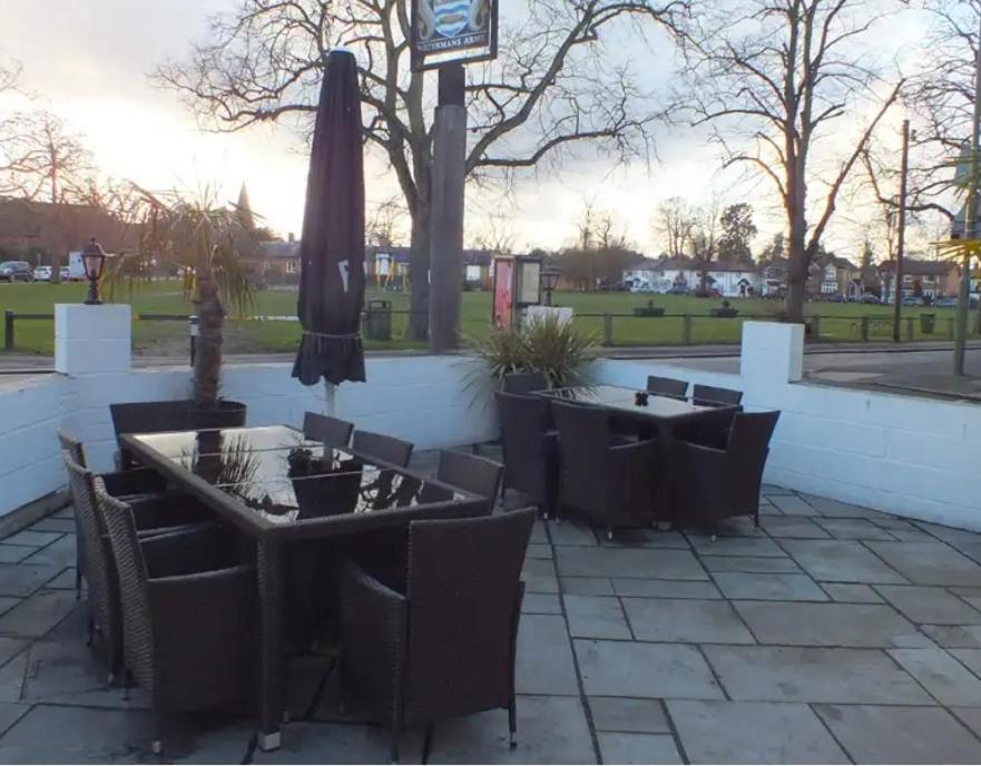 Watermans Arms Hotel London Ngoại thất bức ảnh